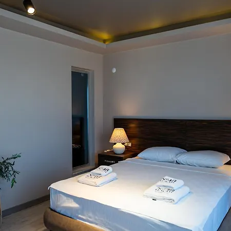 No 48 Alacati Bed & Breakfast Çeşme
